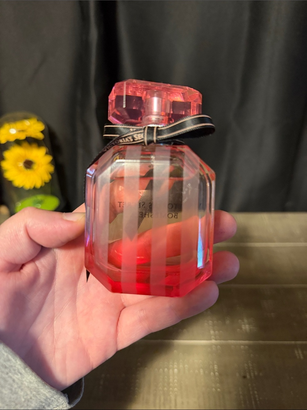 Victoria's Secret Bombshell Pink-Red Faceted Glass Bottle - Picture 2 of 2